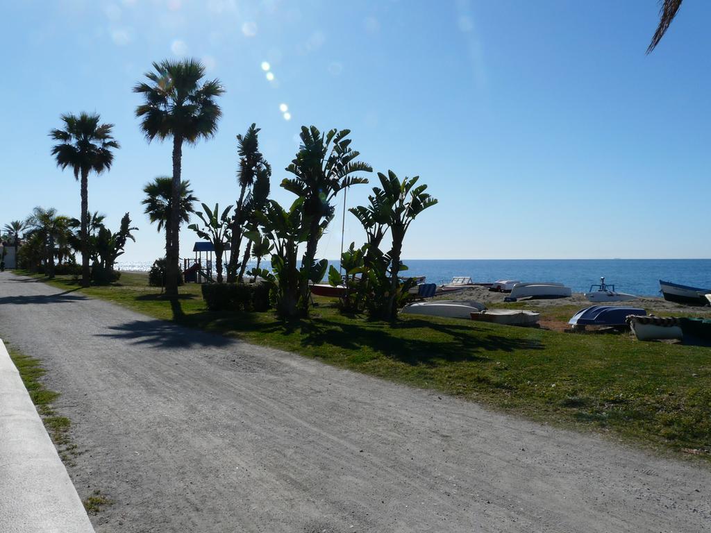 Apartament Atico En Rincón de la Victoria Zewnętrze zdjęcie